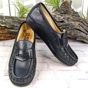 SAS Classic Slip On Loafer - Size 7-1/2 W